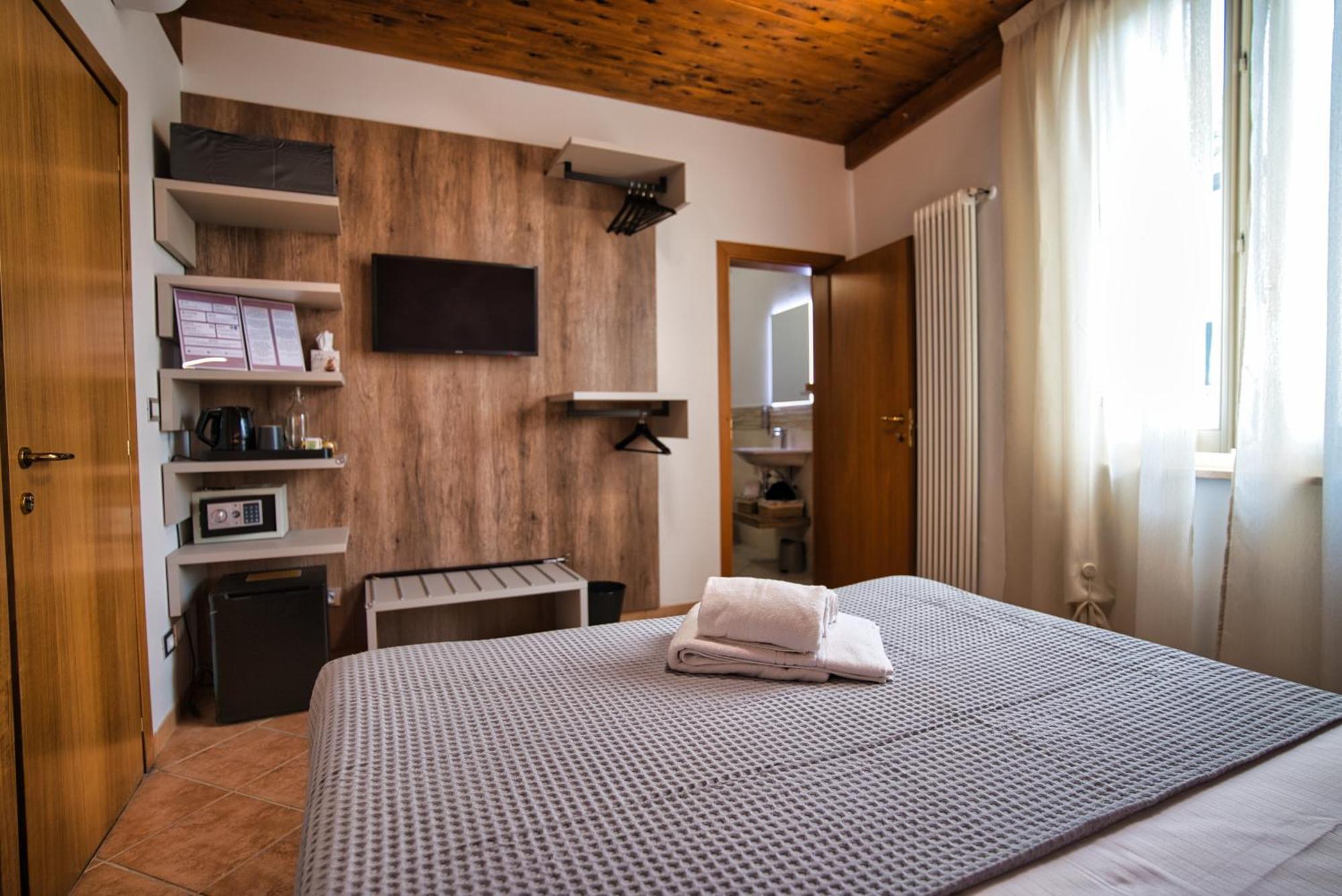 Casa Lagomaggio Rimini Bagian luar foto